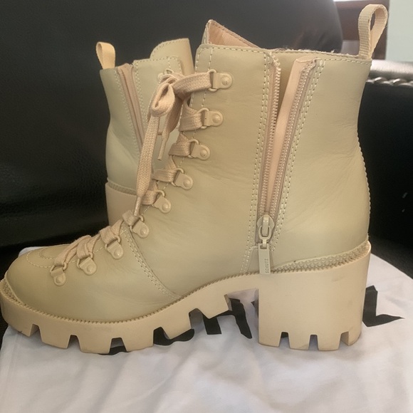 SCHUTZ beige combat boots - Picture 5 of 9